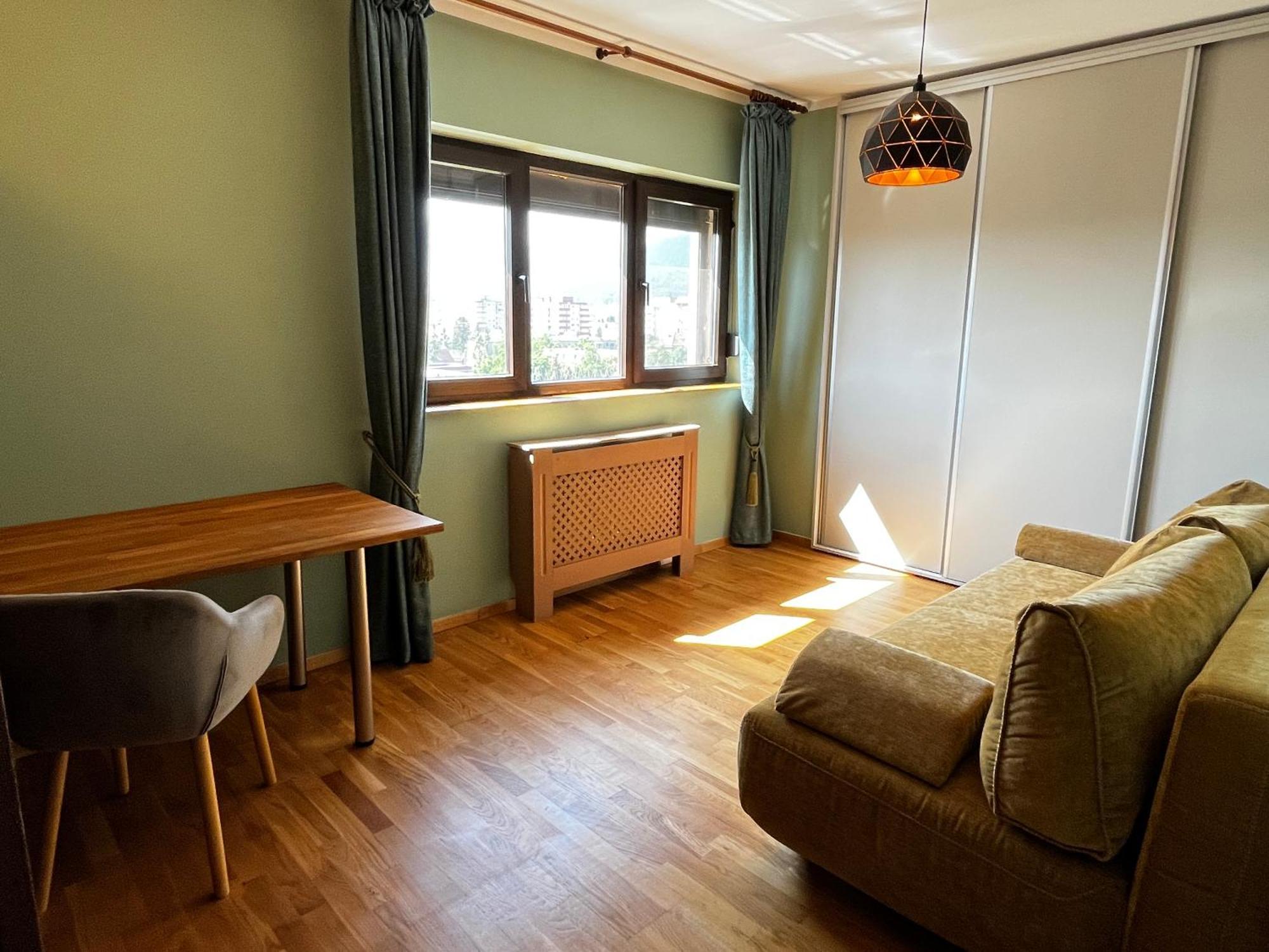 Mirandis Privilegio - Stylish With Balcony & Free Parking Apartment Brașov