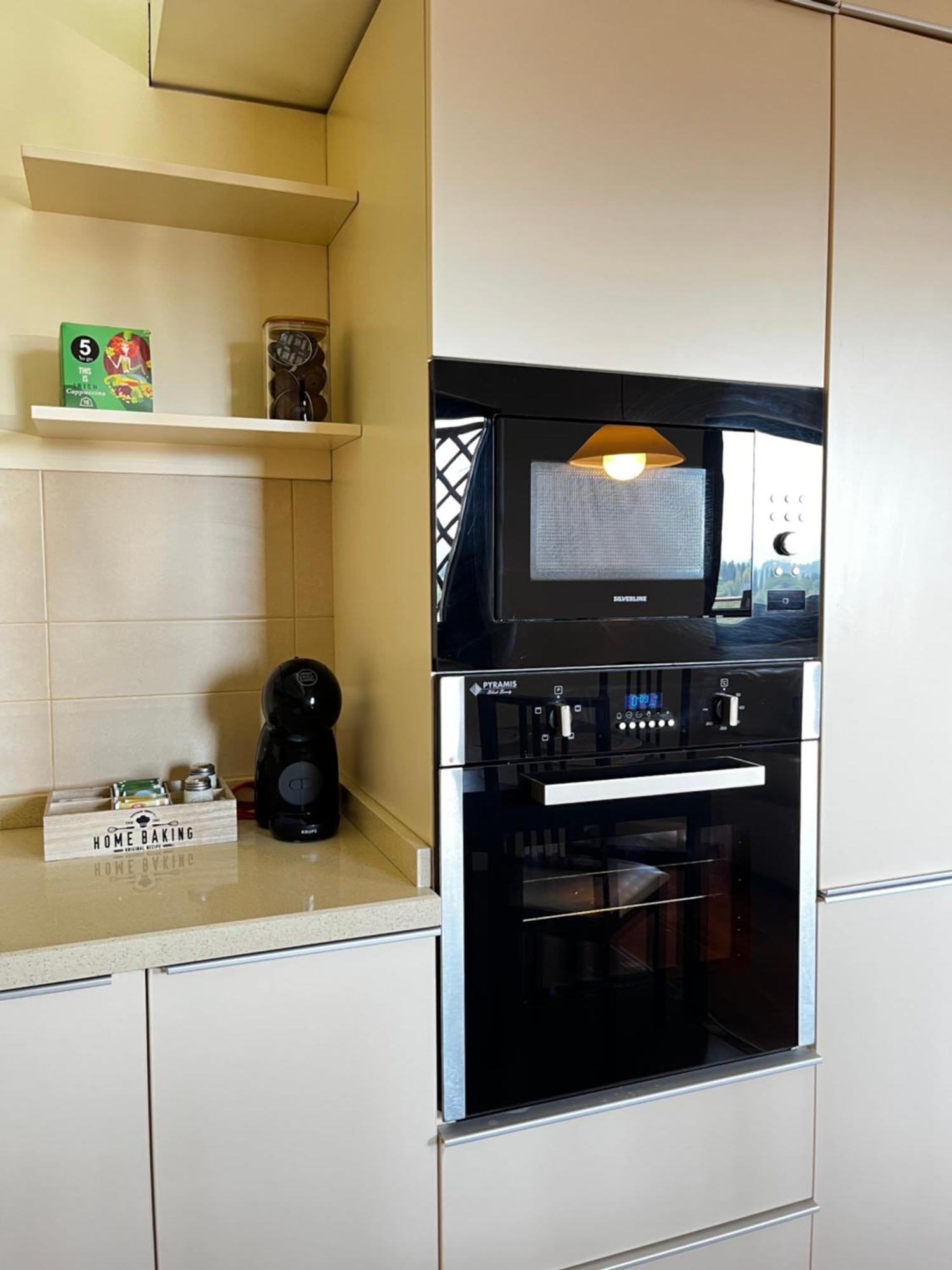 Mirandis Privilegio - Stylish With Balcony & Free Parking Apartment Brașov